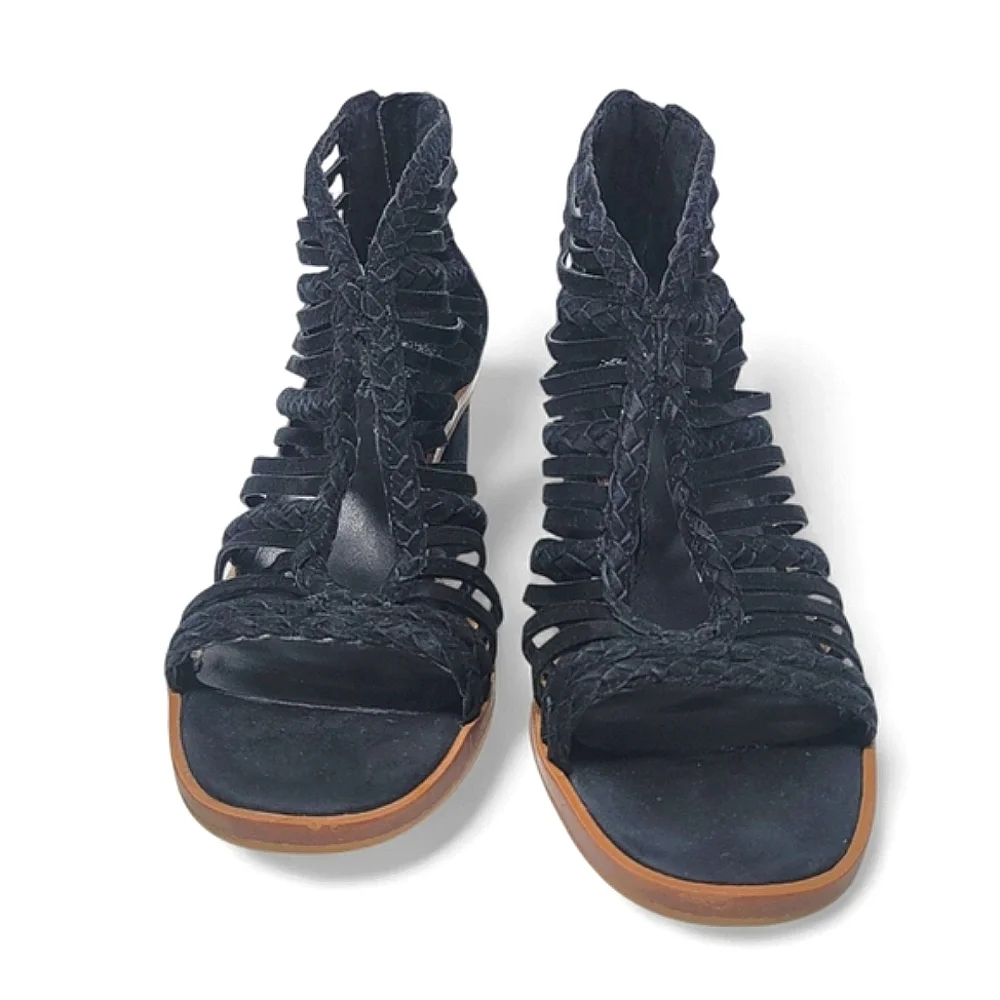Vince Camuto excellent used